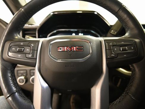 Used 2022 GMC Sierra 1500 Elevation w/ LPO, Elevation Black Package image 14