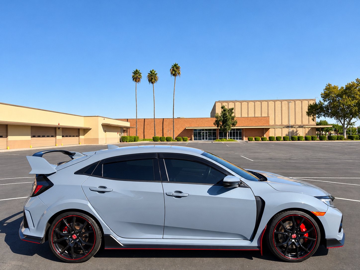 Used 2019 Honda Civic Type R image 8