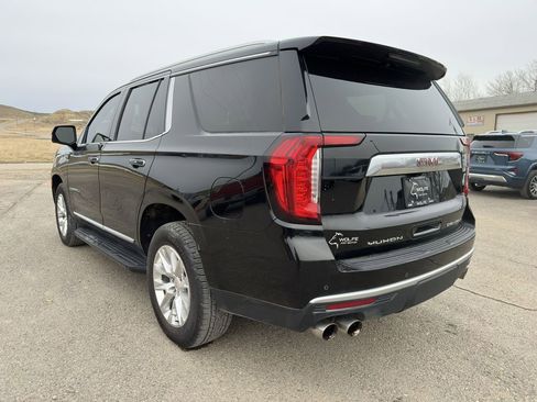 Used 2021 GMC Yukon Denali w/ Advanced Technology Package image 5