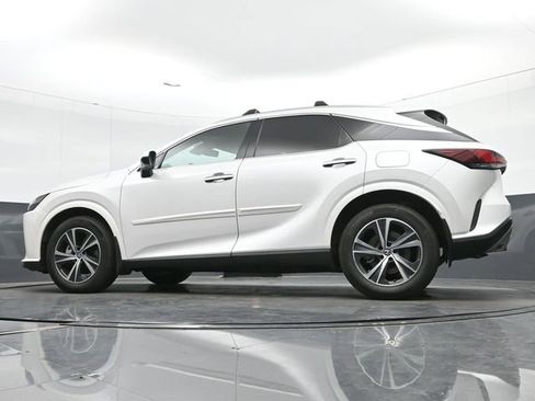 Used 2023 Lexus RX 350 Premium w/ Cold Area Package AWD/4WD image 15
