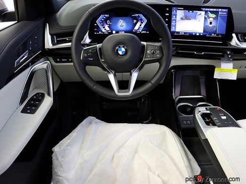 New 2026 BMW X1 xDrive28i w/ Convenience Package image 15