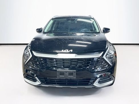 Used 2024 Kia Sportage EX AWD/4WD image 2