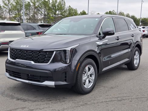 New 2026 Kia Sorento LX image 3