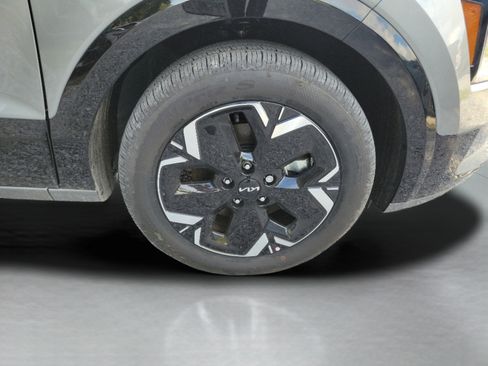 New 2026 Kia Niro Wind FWD image 29