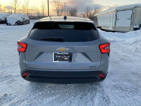 New 2026 Chevrolet Trax LS w/ LS Convenience Package image 6