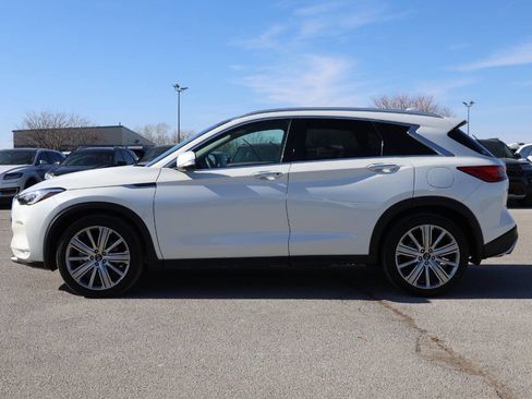 Used 2022 INFINITI QX50 Sensory image 8