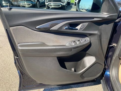 Used 2021 Chevrolet TrailBlazer LS image 9