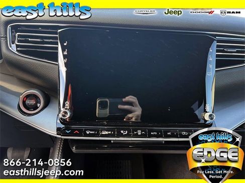 New 2026 Jeep Grand Wagoneer image 7