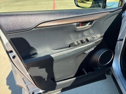 Used 2015 Lexus NX 200t FWD image 34