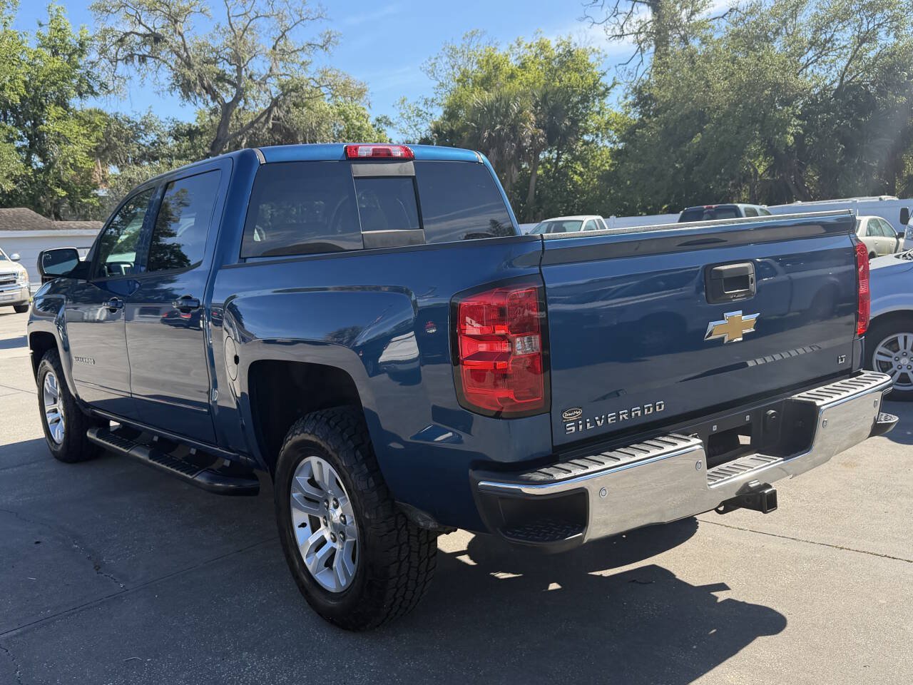 Used 2018 Chevrolet Silverado 1500 LT w/ All Star Edition RWD image 6