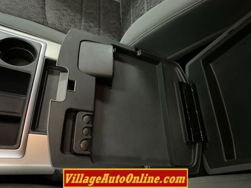 Used 2014 RAM 1500 Outdoorsman image 17