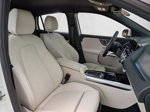 Certified 2026 Mercedes-Benz GLA 250 image 19