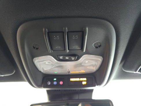 New 2024 GMC Canyon AT4X w/ AT4X AEV Edition AWD/4WD image 29