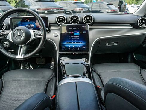 Used 2025 Mercedes-Benz C 300 Sedan image 21
