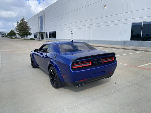 Used 2022 Dodge Challenger R/T Scat Pack RWD image 8