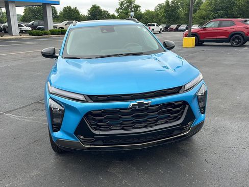 Used 2025 Chevrolet Trax ACTIV w/ Sunroof Package FWD image 9