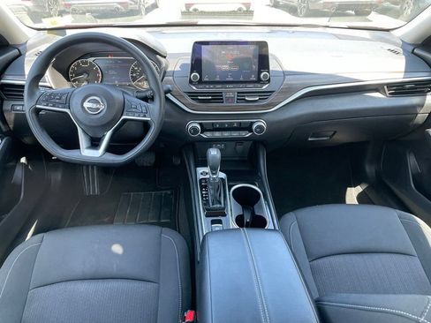 Certified 2023 Nissan Altima 2.5 SV AWD/4WD image 12
