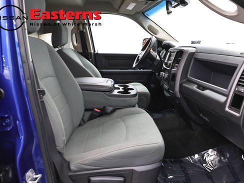 Used 2017 RAM 2500 Tradesman w/ Chrome Appearance Group AWD/4WD image 24