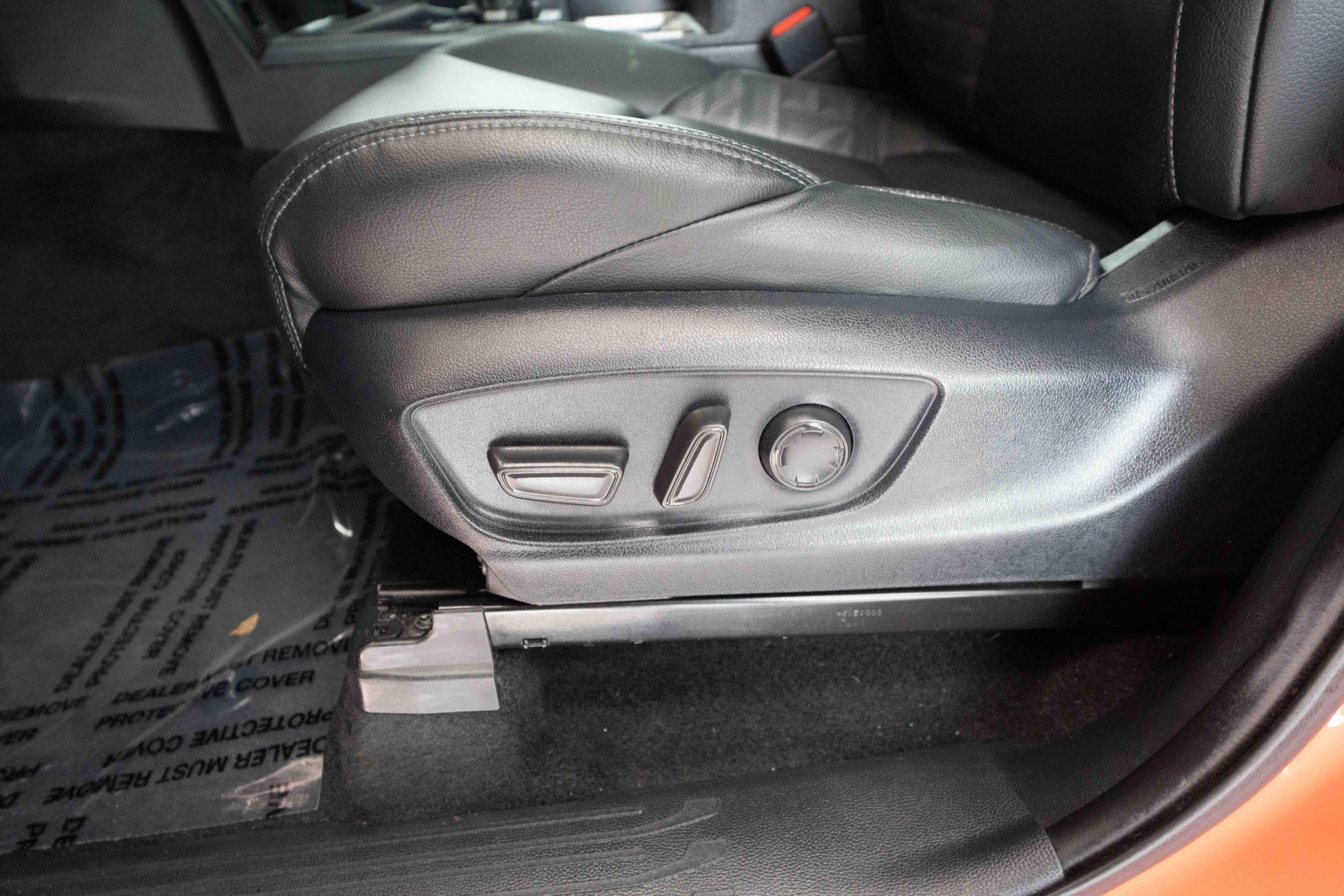 Used 2024 Toyota Tacoma TRD Off-Road w/ TRD Off Road Premium Package AWD/4WD image 12