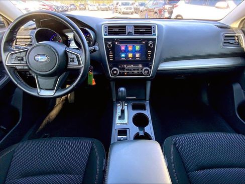 Used 2018 Subaru Outback 2.5i Premium image 14
