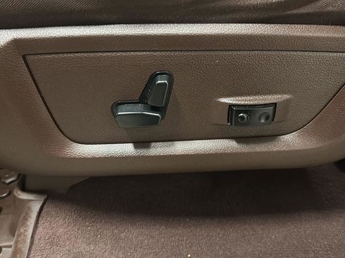 Used 2018 RAM 2500 Big Horn image 19