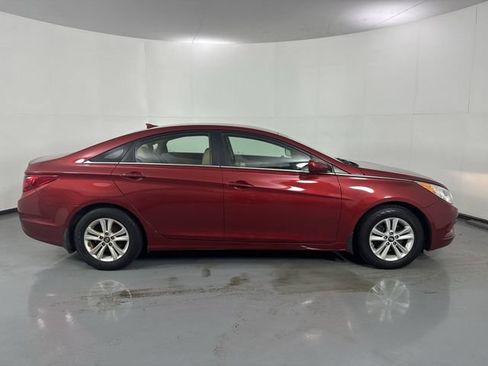 Used 2012 Hyundai Sonata GLS w/ Popular Equipment Pkg FWD image 34