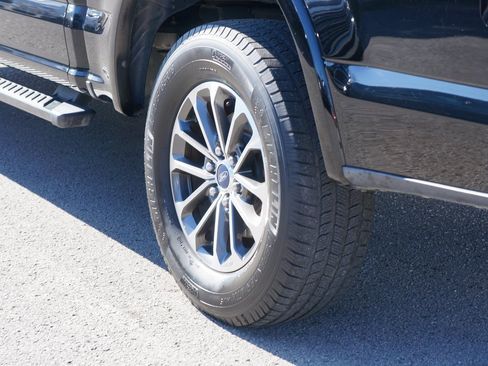 Used 2018 Ford F150 XLT w/ Equipment Group 302A Luxury image 10