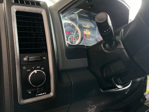 Used 2017 RAM 2500 Tradesman w/ Power & Remote Entry Group image 25