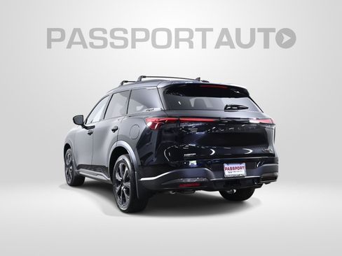 Used 2026 INFINITI QX60 Autograph w/ Dark Cargo Package AWD/4WD image 4