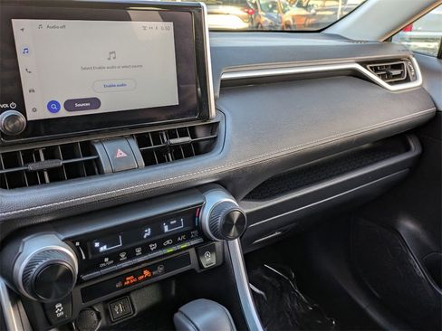 Used 2025 Toyota RAV4 LE image 15