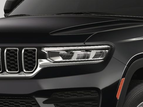 New 2025 Jeep Grand Cherokee Laredo X image 13