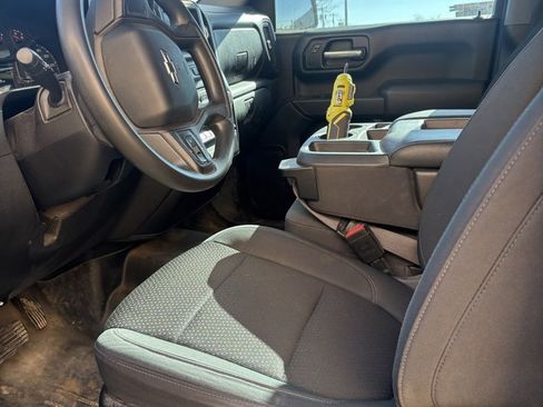 Used 2020 Chevrolet Silverado 1500 Custom Trail Boss w/ Custom Convenience Package image 11