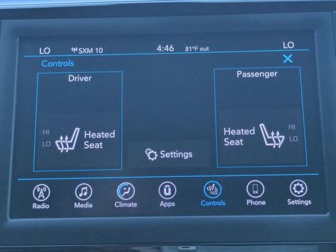 Used 2018 Chrysler Pacifica Touring-L FWD image 22