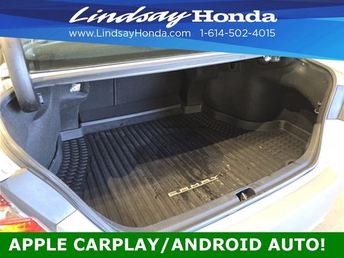 Used 2022 Toyota Camry SE image 6