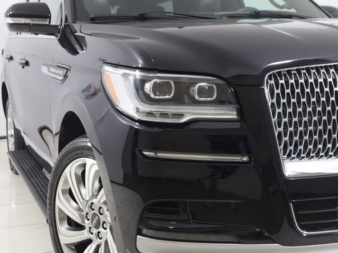 Used 2024 Lincoln Navigator Reserve AWD/4WD image 20