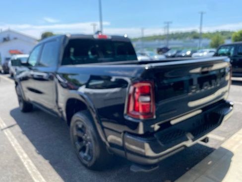Used 2025 RAM 1500 Big Horn AWD/4WD image 4