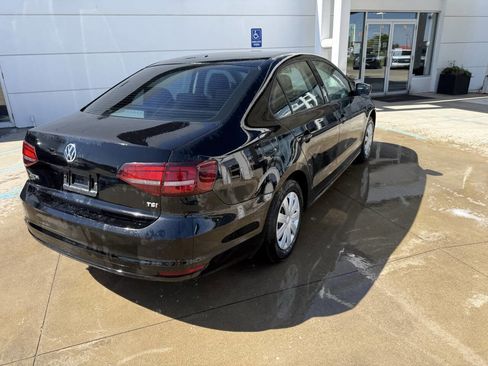 Used 2016 Volkswagen Jetta S FWD image 5