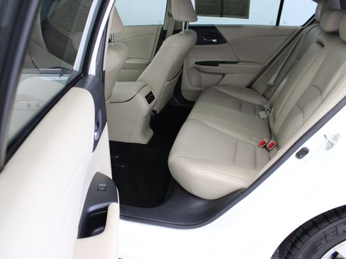 Used 2015 Honda Accord EX-L image 28