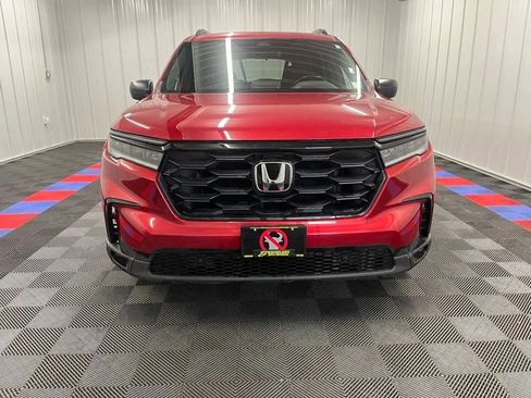 Used 2023 Honda Pilot Sport image 10