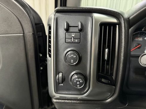 Used 2017 Chevrolet Silverado 2500 LT w/ All Star Edition image 15