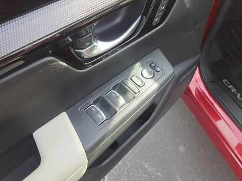 Used 2025 Honda CR-V EX-L image 15