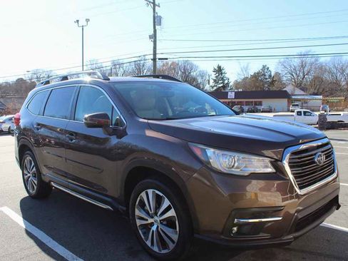 Used 2019 Subaru Ascent Limited image 3