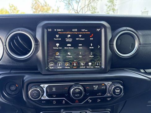 Used 2018 Jeep Wrangler Unlimited Sahara AWD/4WD image 24