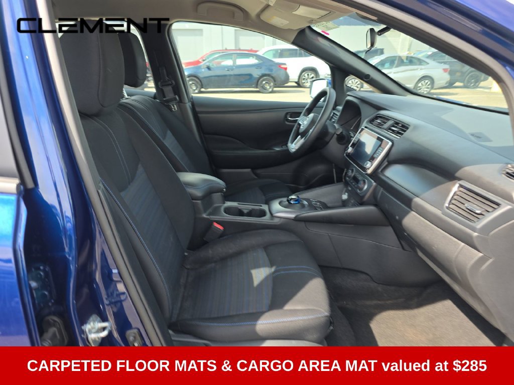 Used 2025 Nissan Leaf S FWD image 4