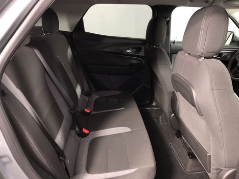 Used 2025 Chevrolet TrailBlazer LT image 19