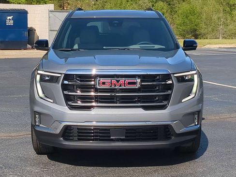 Used 2026 GMC Acadia Elevation w/ Elevation Premium Package FWD image 3