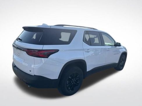 Used 2023 Chevrolet Traverse LT FWD image 5