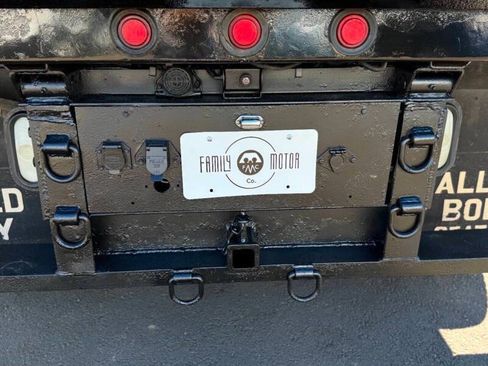 Used 2016 Ford F550 4x4 Crew Cab Super Duty w/ Power Equipment Group image 30