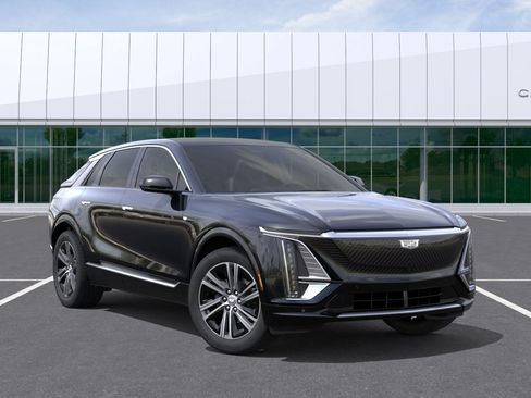 New 2026 Cadillac Lyriq Luxury RWD image 7