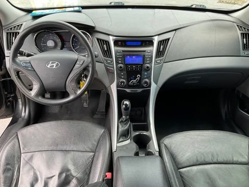 Used 2013 Hyundai Sonata GLS FWD image 4